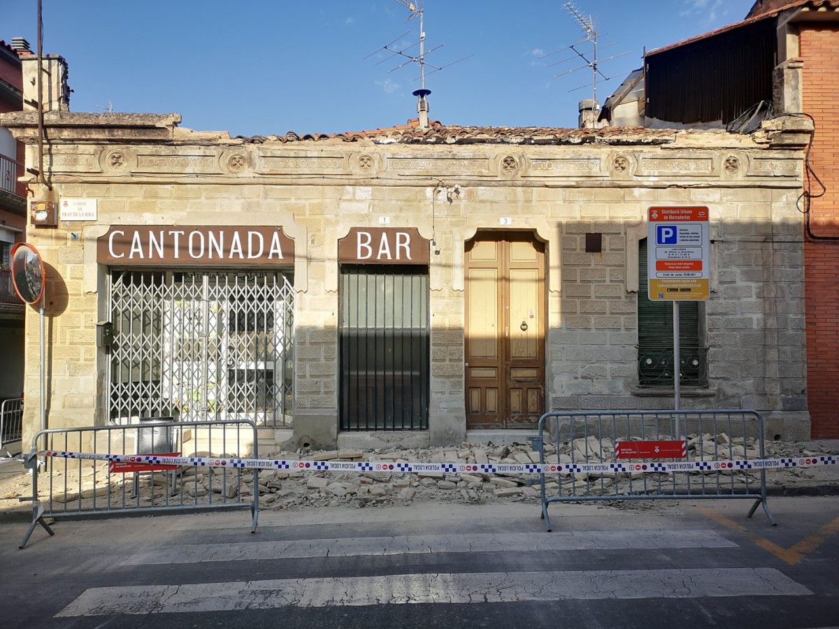 Imatge del despreniment al bar Cantonada